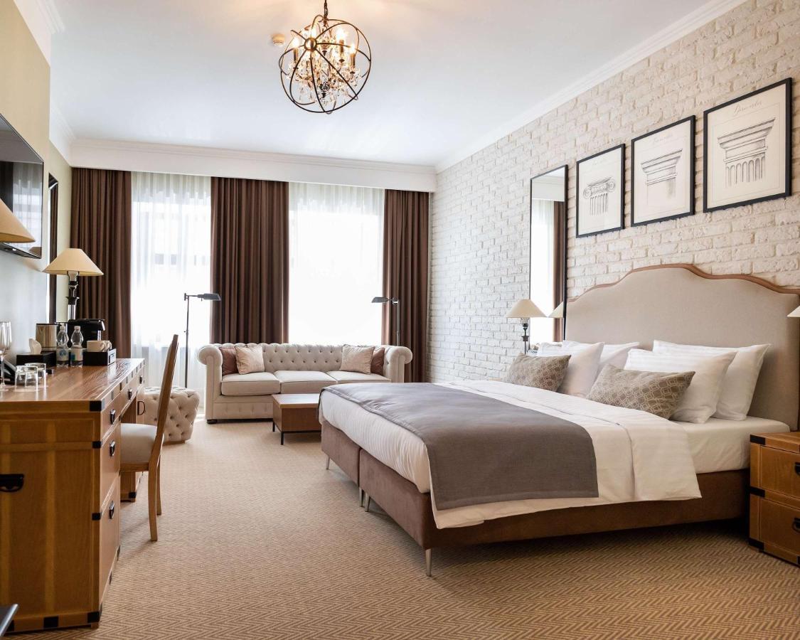 Best Western Plus Market Square إلفيف المظهر الخارجي الصورة