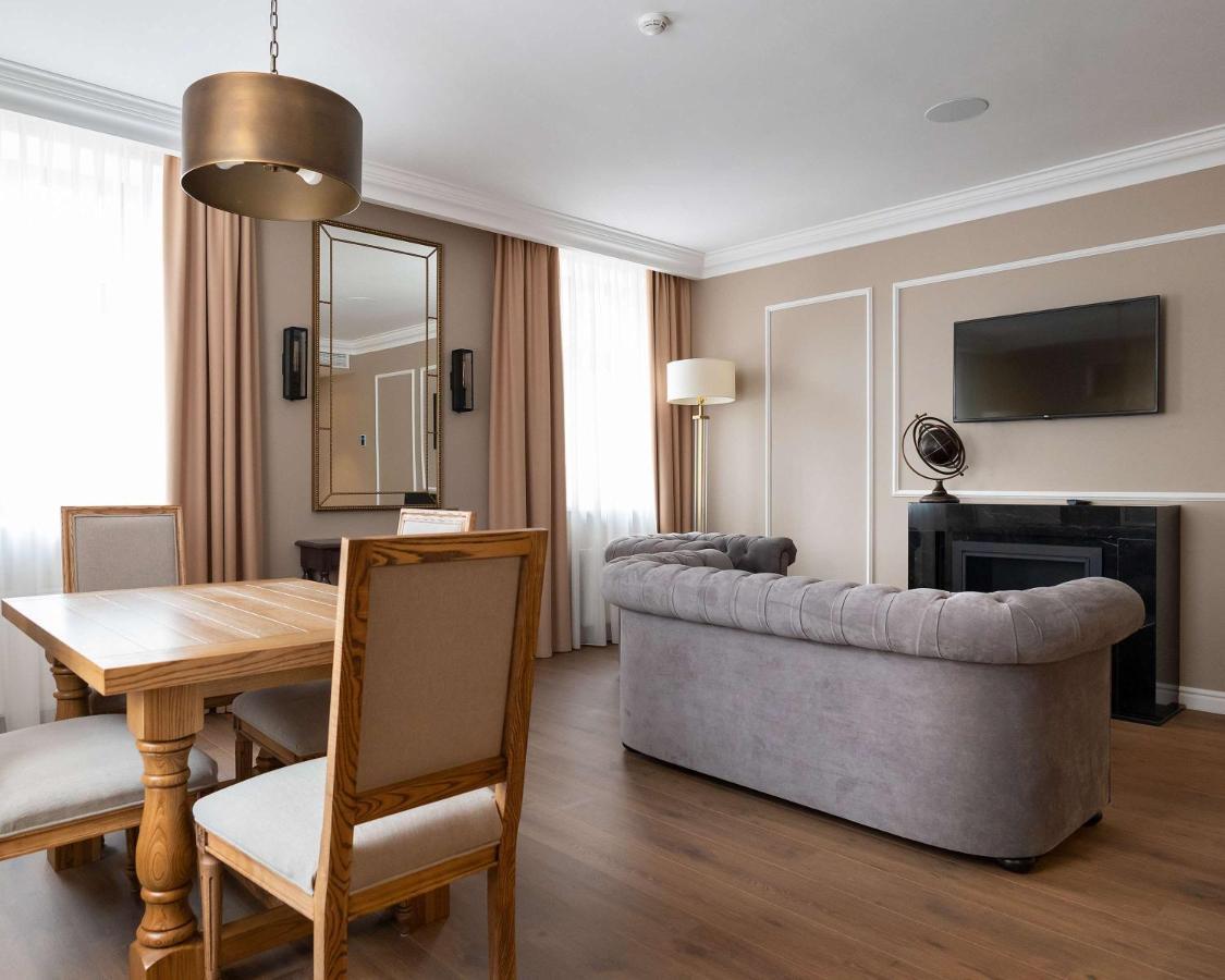 Best Western Plus Market Square إلفيف المظهر الخارجي الصورة